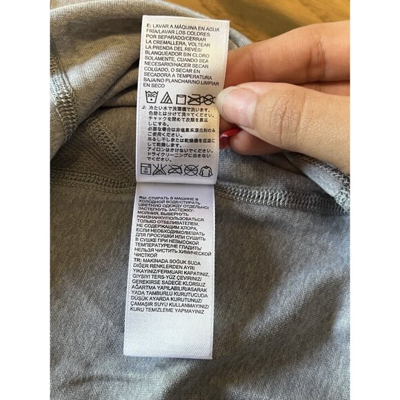 The North Face Women Short Sleeve Tee Shirt Flashory Athletic Size Medium Preppy - Picture 10 of 12